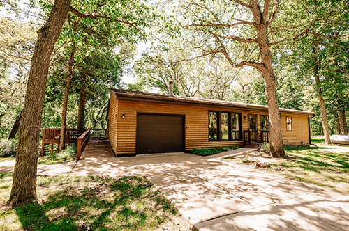 Brebeuf Cabin exterior