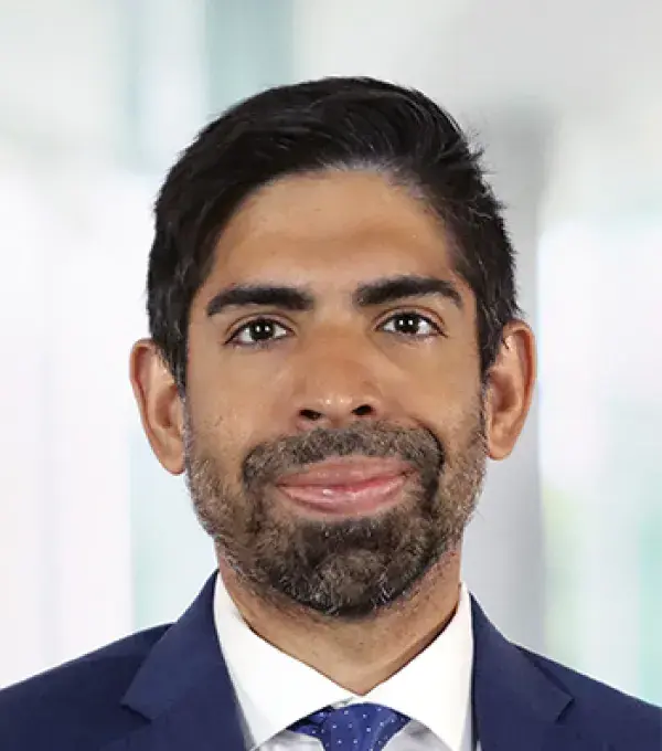 Dr. Ankush Ratwani headshot