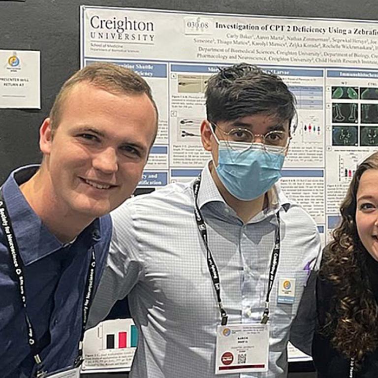 Student researchers at Neuroscience Convention 2022