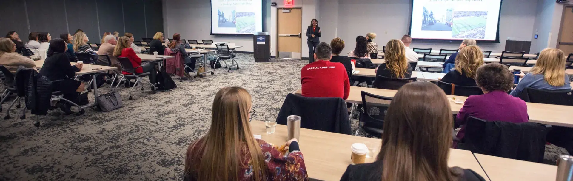 Lecture in classroom setting.