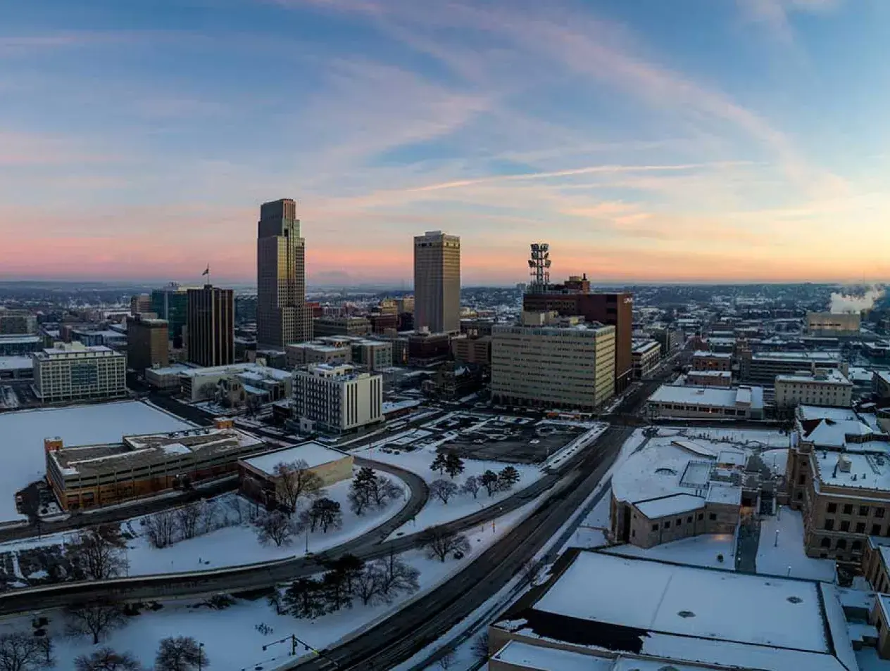 Omaha, Nebraska skyline, Creighton campus