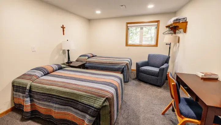 Chabanel Bedroom with two twins