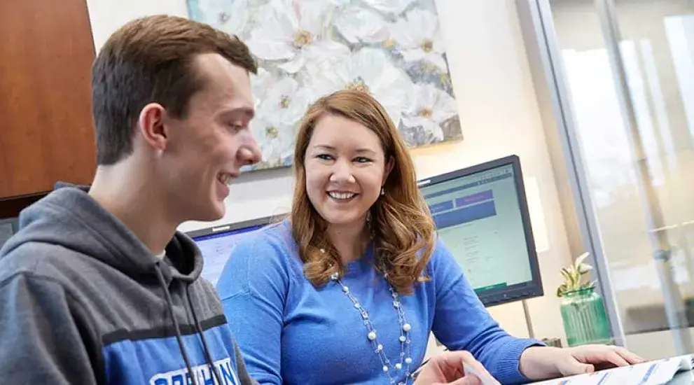 Student meeting with Career Center staff