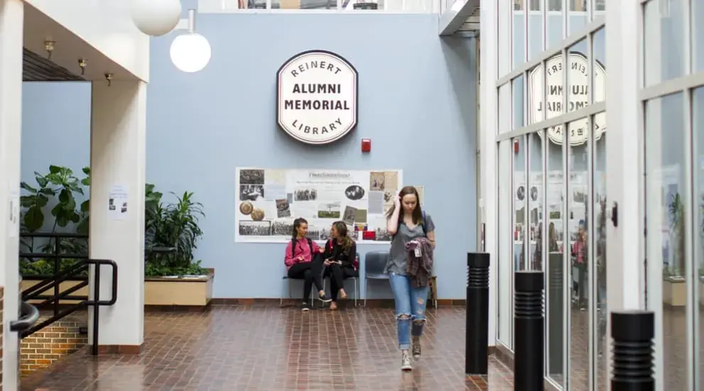 Reinert Alumni Memorial Library